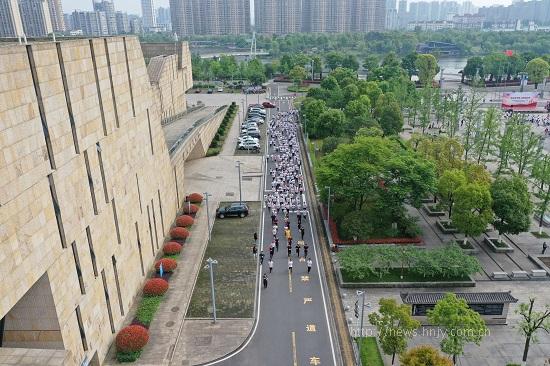 活动现场.jpg 活动现场.jpg