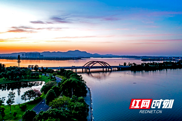 1副本.jpg 1副本.jpg