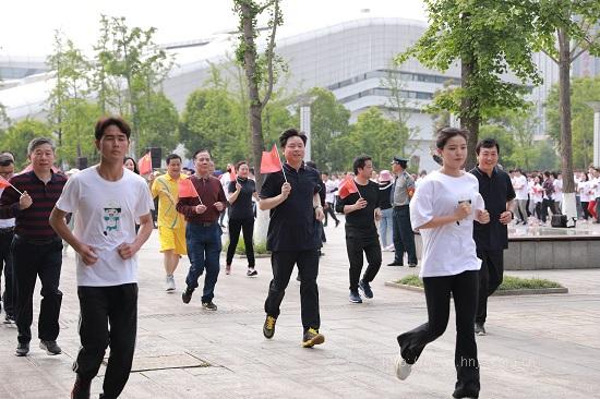 活动现场1.jpg 活动现场1.jpg