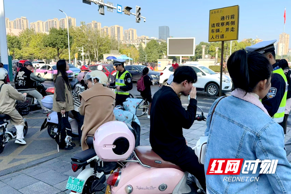 图二.jpg 图二.jpg